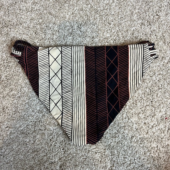 Aztec print bathing suit bottoms - Picture 2 of 2